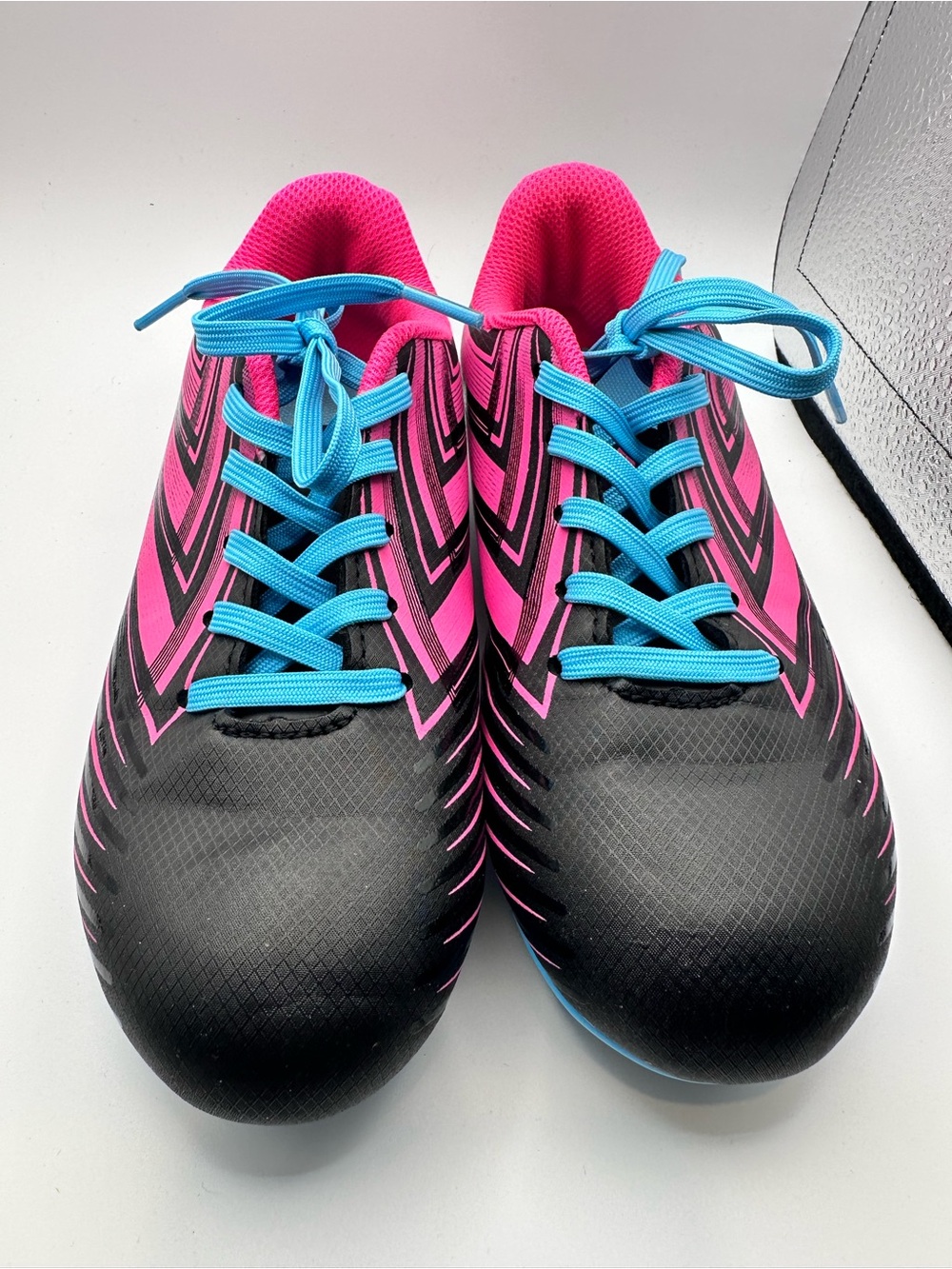 Mitre Electon Girls Soccer Cleats Sneakers Shoes Size 2 1/2 Pink Black Blue